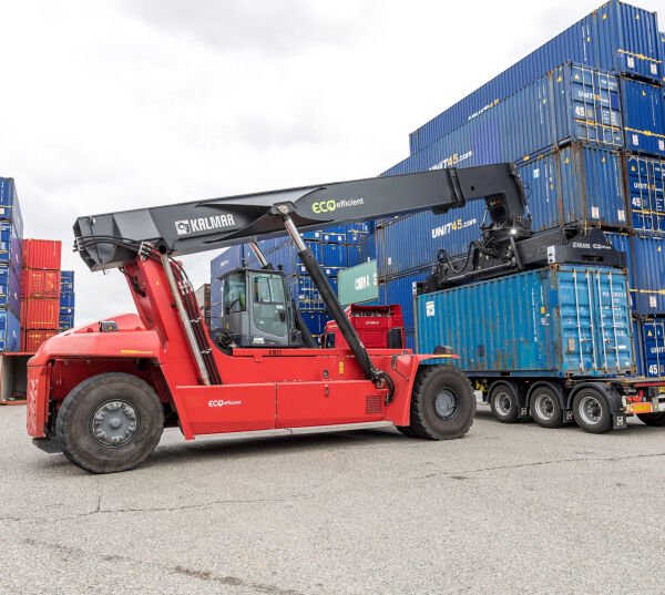 Eco Reach Stacker